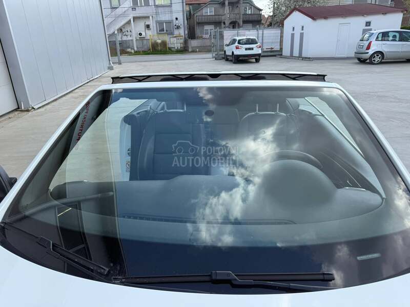 Volkswagen EOS 