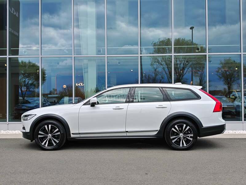 Volvo V90 Cross Country D4 AWD MOM.PRO A/T