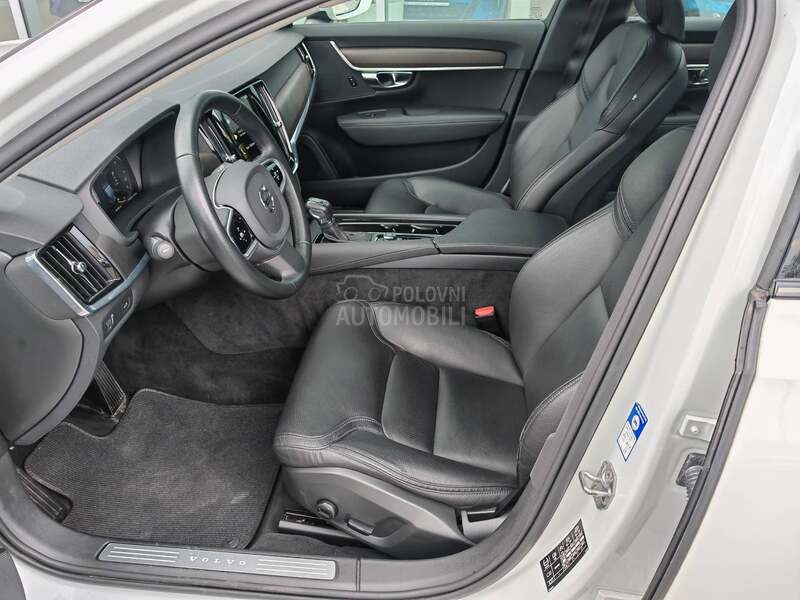 Volvo V90 Cross Country D4 AWD MOM.PRO A/T