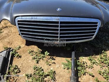 Maska W211 Haube za Mercedes Benz E Klasa od 2002. do 2006. god.