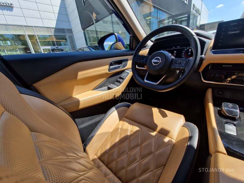 Nissan X-Trail TEKNA PR E-POWER