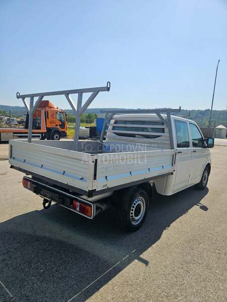 Volkswagen Transporter T5 2.5 TDI PUTAR