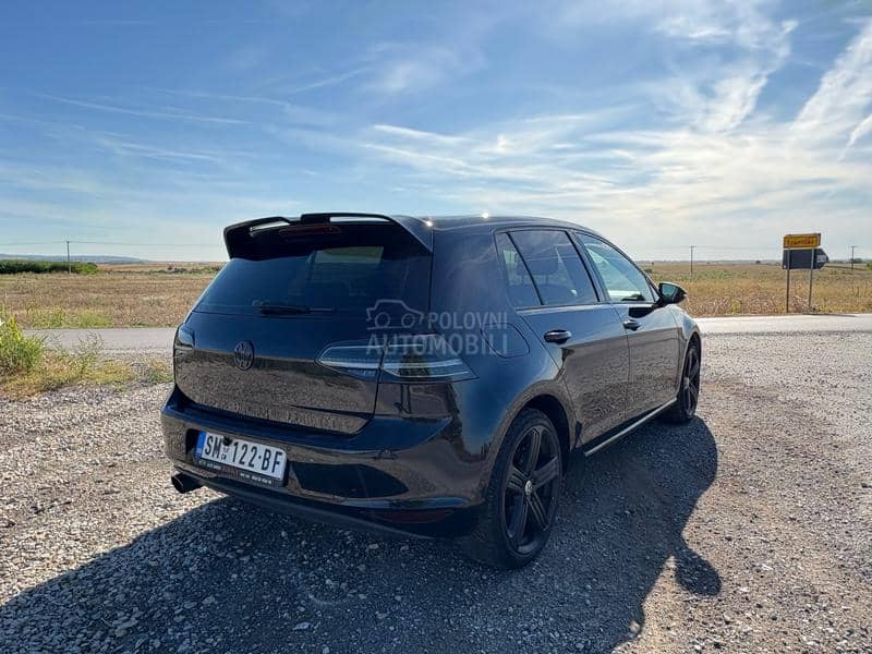Volkswagen Golf 7 R look