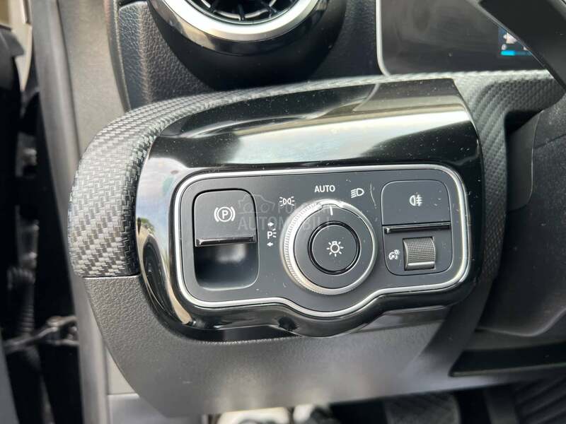 Mercedes Benz CLA 180 D/NAV/LED/AUT/VIRTU