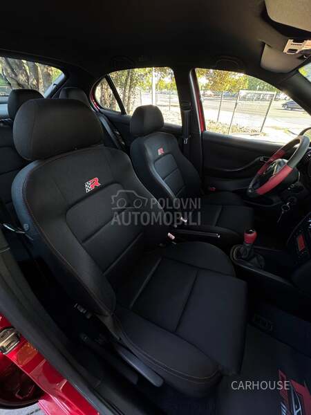 Seat Leon CUPRA R CH