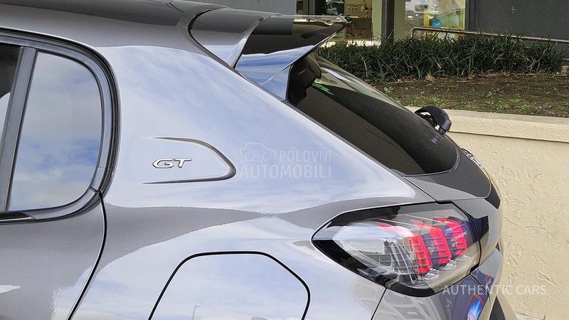 Peugeot 208 GT/3D/cam