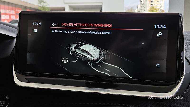 Peugeot 208 GT/3D/cam