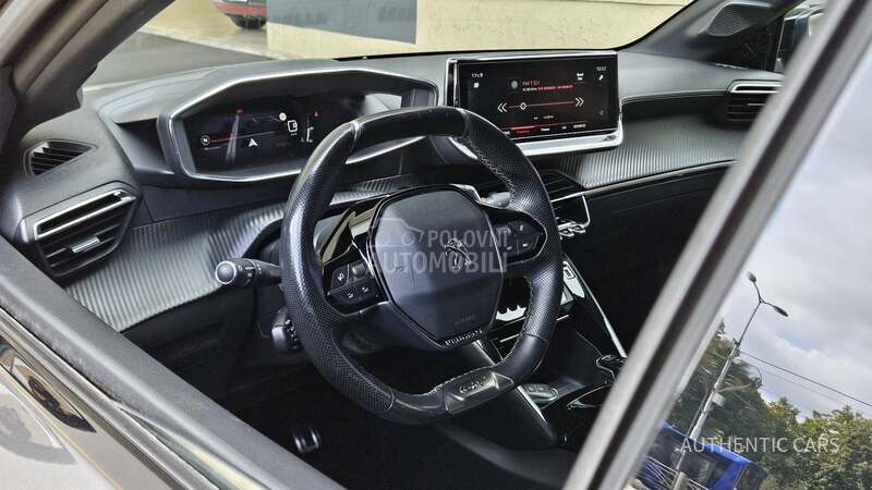 Peugeot 208 GT/3D/cam