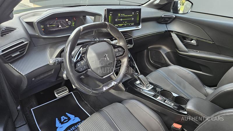 Peugeot 208 GT/3D/cam