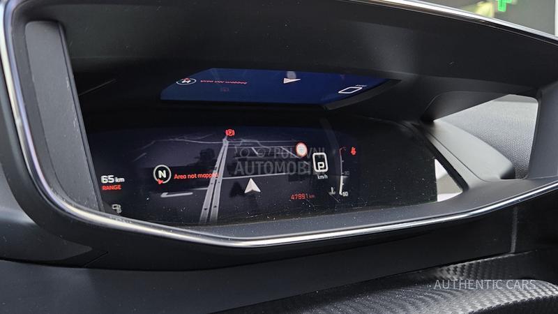 Peugeot 208 GT/3D/cam