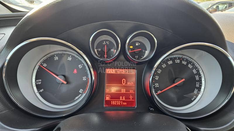 Opel Insignia 2.0CDTI