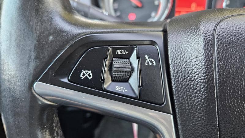 Opel Insignia 2.0CDTI