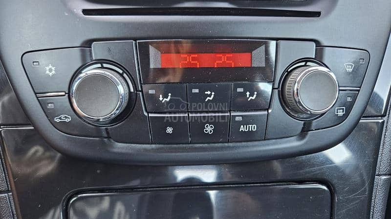 Opel Insignia 2.0CDTI