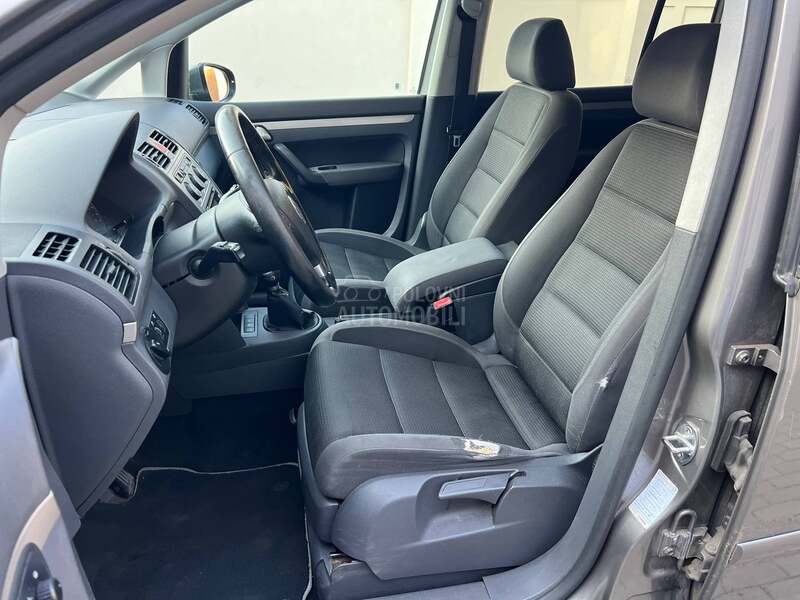 Volkswagen Touran 1.4 TSI CAVC
