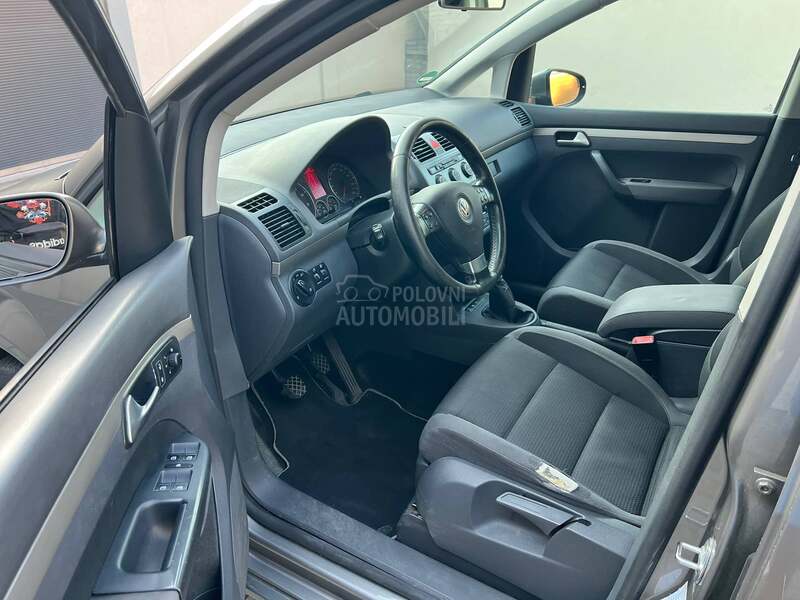 Volkswagen Touran 1.4 TSI CAVC