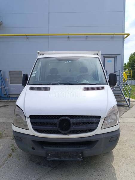 Mercedes Benz SPRINTER 310 CDI/4X2/32
