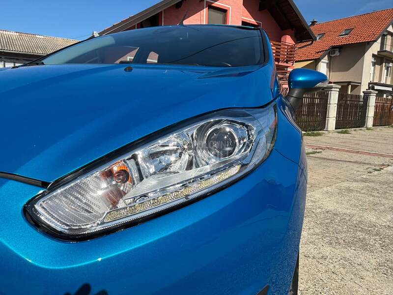 Ford Fiesta TITANIUM