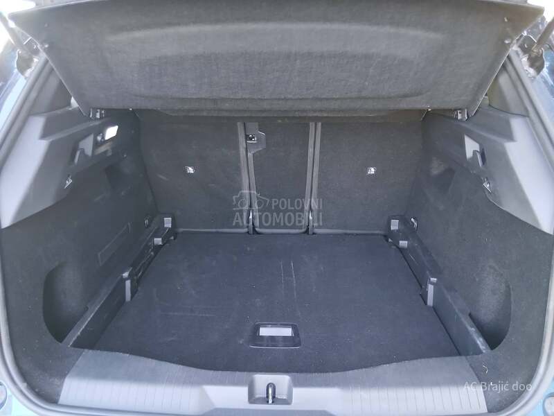 Opel Grandland 1.2 136 HP AT6 MHEV