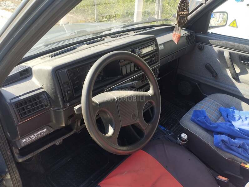 Volkswagen Golf 2 