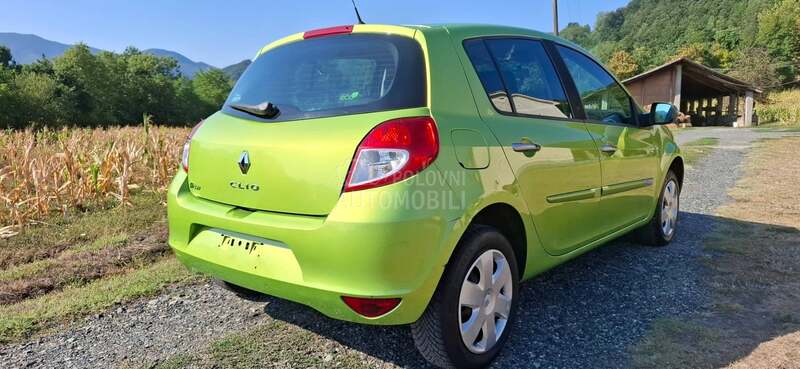 Renault Clio 