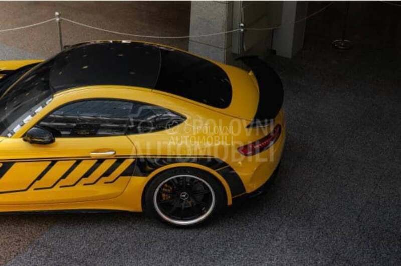 Mercedes Benz GT-R AMG 63