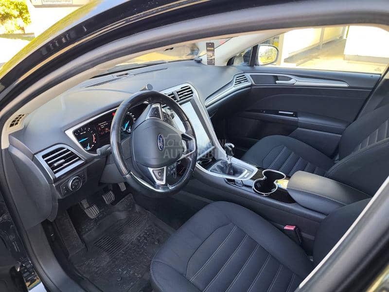 Ford Mondeo 1.6 TDCI Ford Mondeo 1.6 TDCI