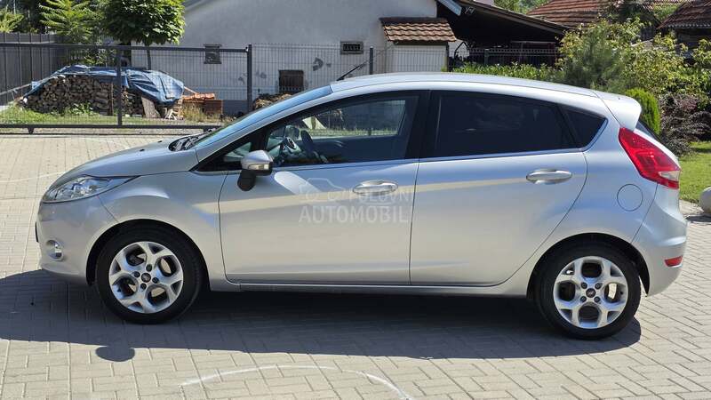 Ford Fiesta 1.4 TdCi TITANIUM