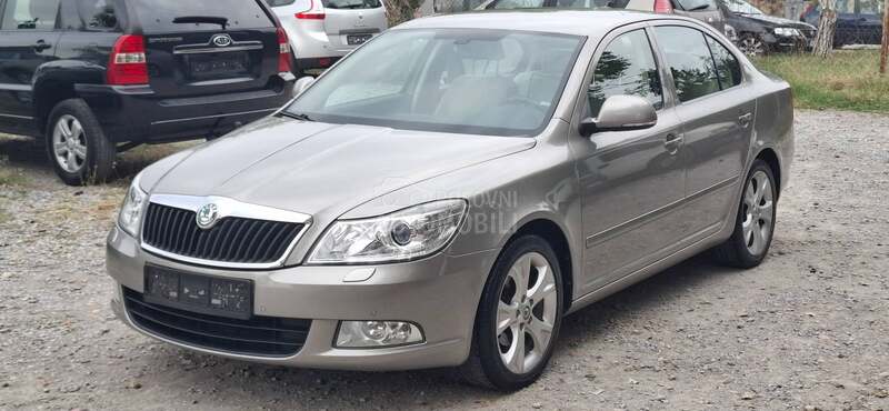 Škoda Octavia 1.6 TDI FFUULL