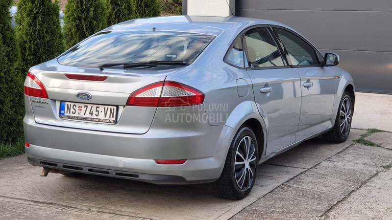 Ford Mondeo 