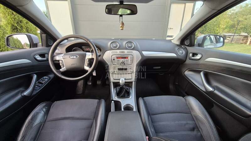Ford Mondeo 
