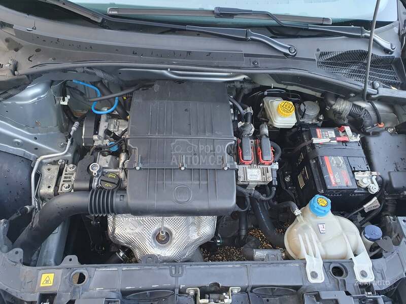 Fiat Grande Punto 1.2i CH