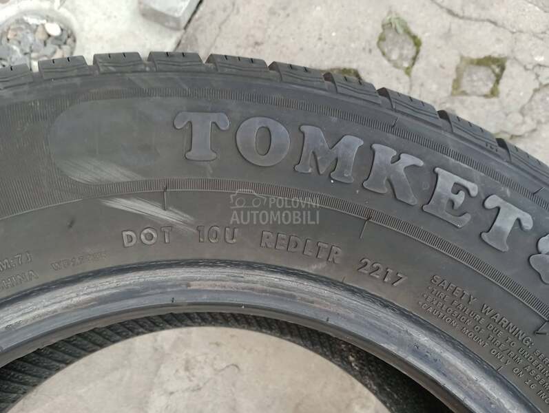 gume c za transportna vzila