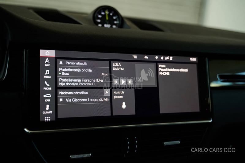 Porsche Cayenne Rata od 810e