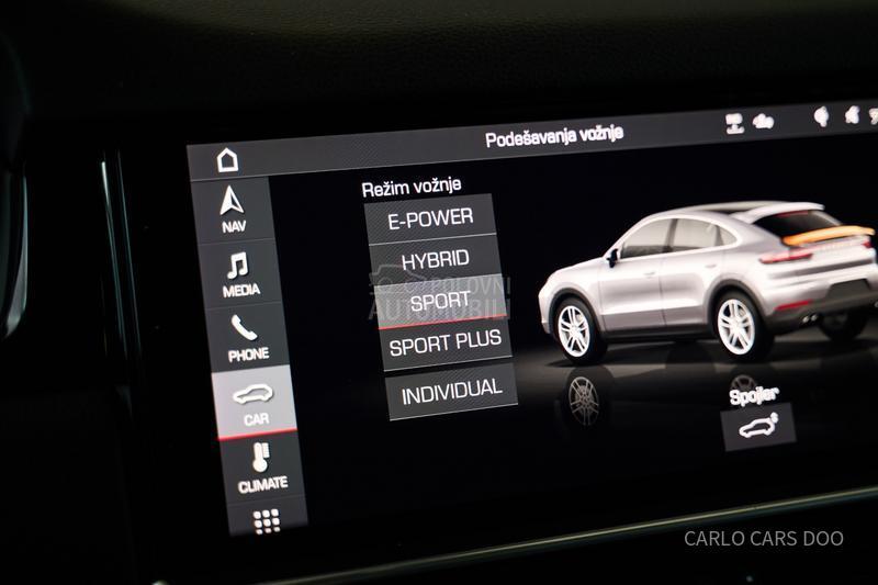 Porsche Cayenne Rata od 810e