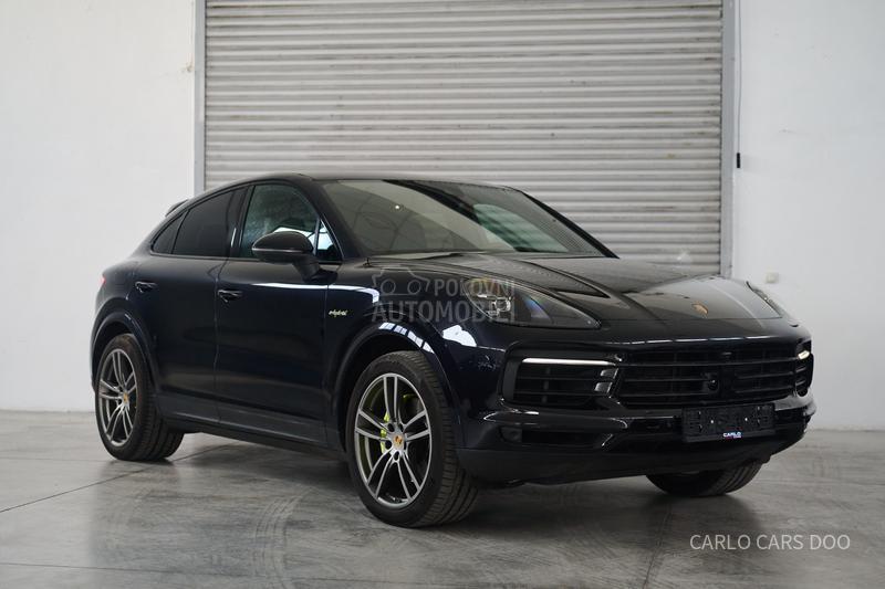 Porsche Cayenne Rata od 810e