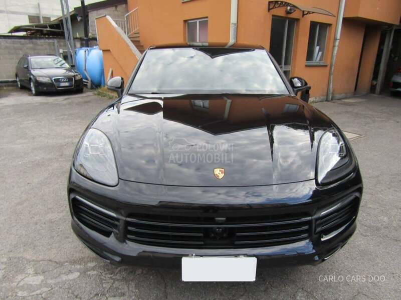 Porsche Cayenne Rata od 810e