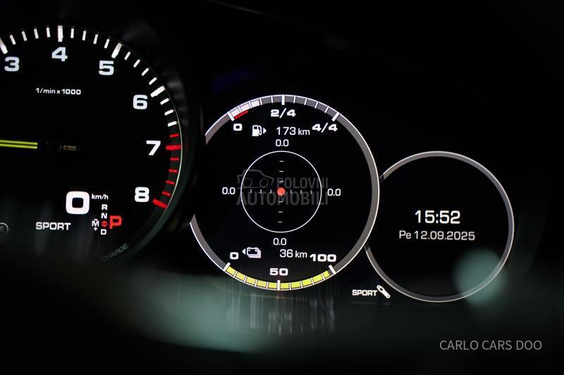 Porsche Cayenne Rata od 810e