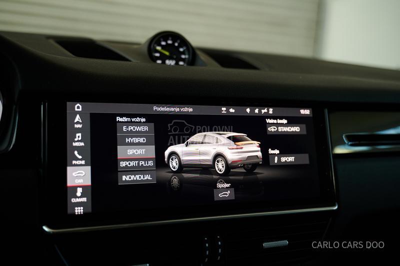 Porsche Cayenne Rata od 810e