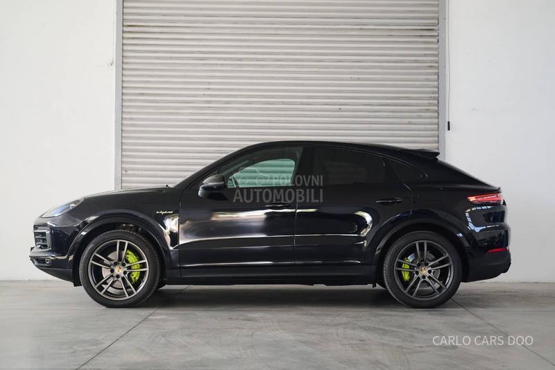 Porsche Cayenne Rata od 810e