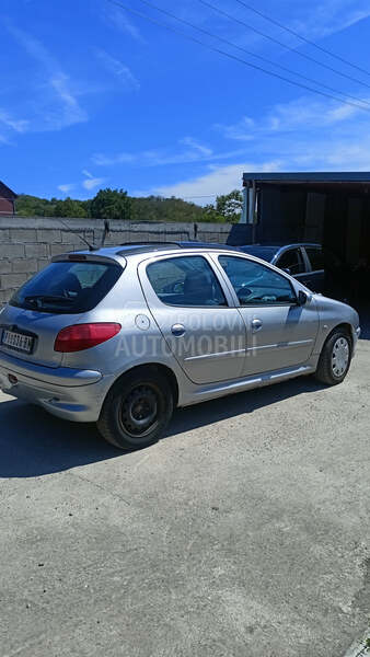 Peugeot 206 1.6