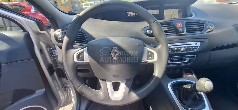 Renault Scenic 2012