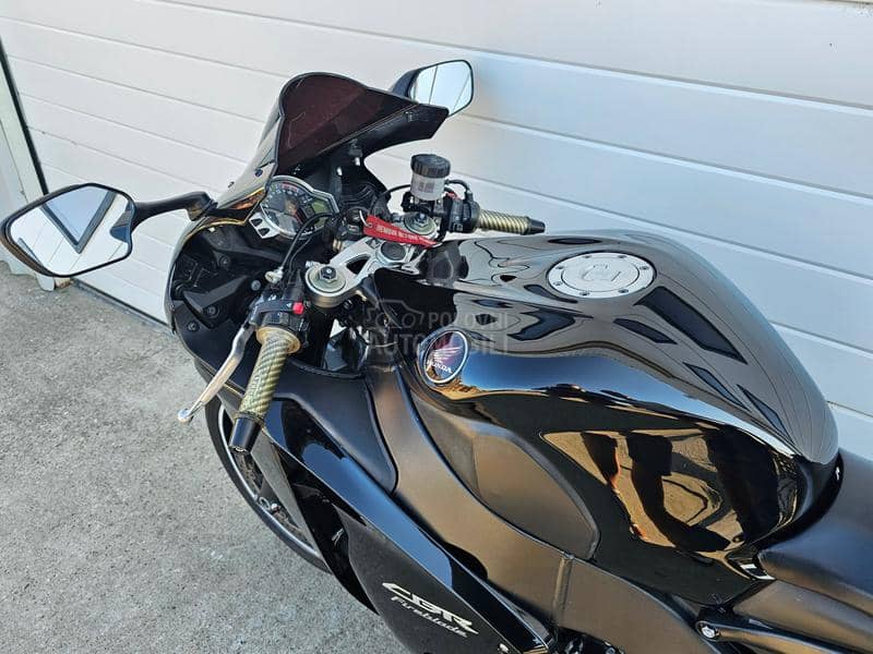 Honda CBR 1000 rr