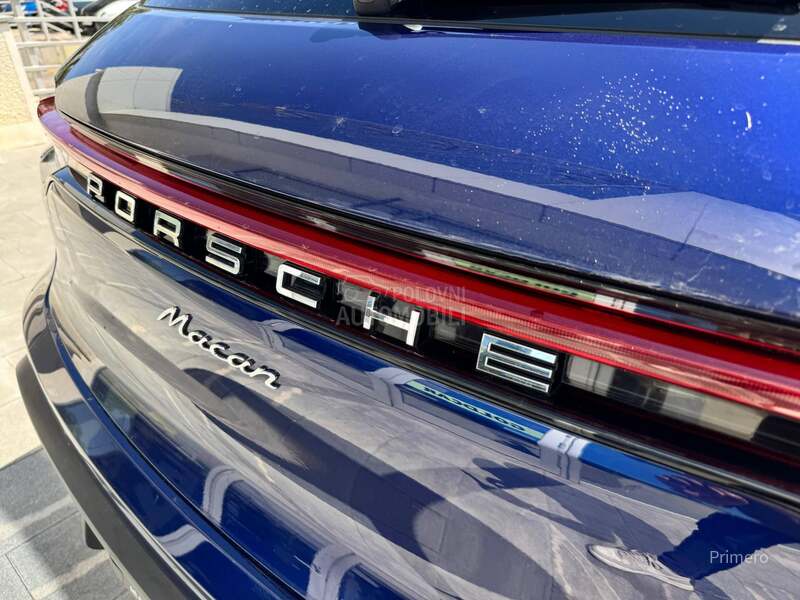 Porsche Macan 2.0 4x4 PANO