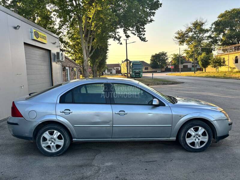 Ford Mondeo 