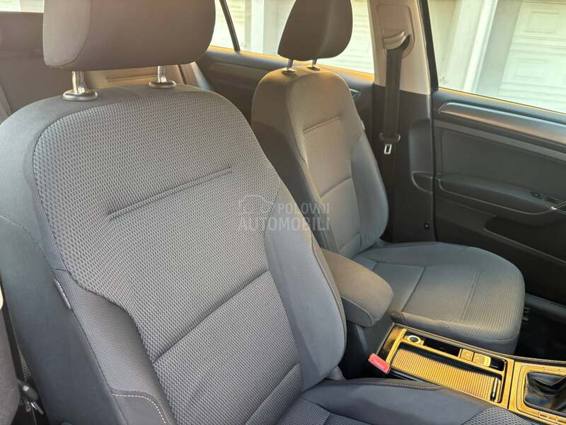 Volkswagen Golf 7 1.6TDI/reg/NAV