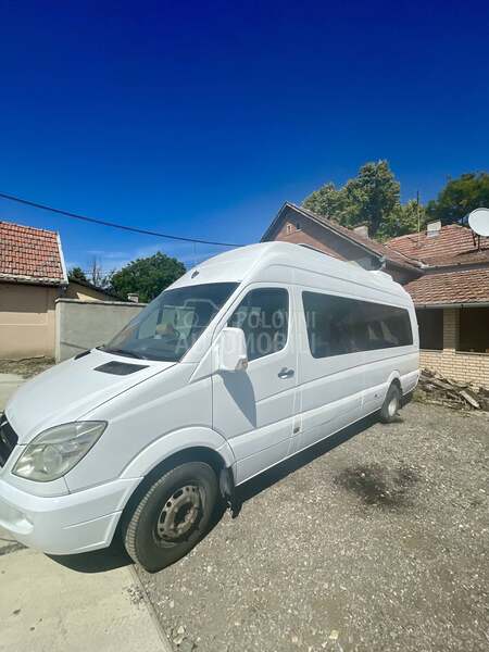 Mercedes Benz SPRINTER