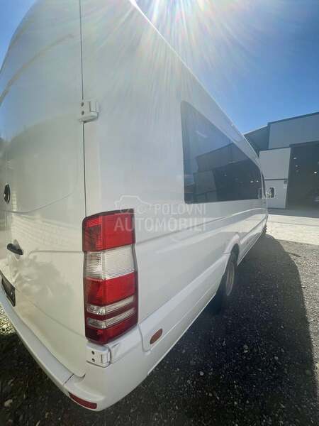 Mercedes Benz SPRINTER