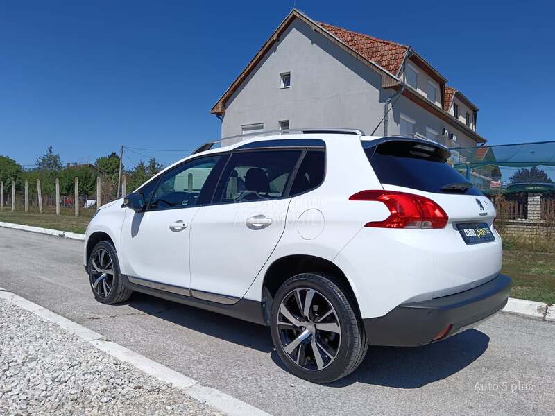 Peugeot 2008 1.6 hdi ALLURE