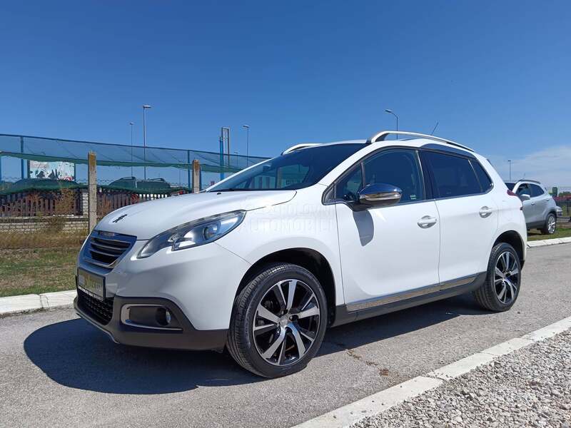 Peugeot 2008 1.6 hdi ALLURE