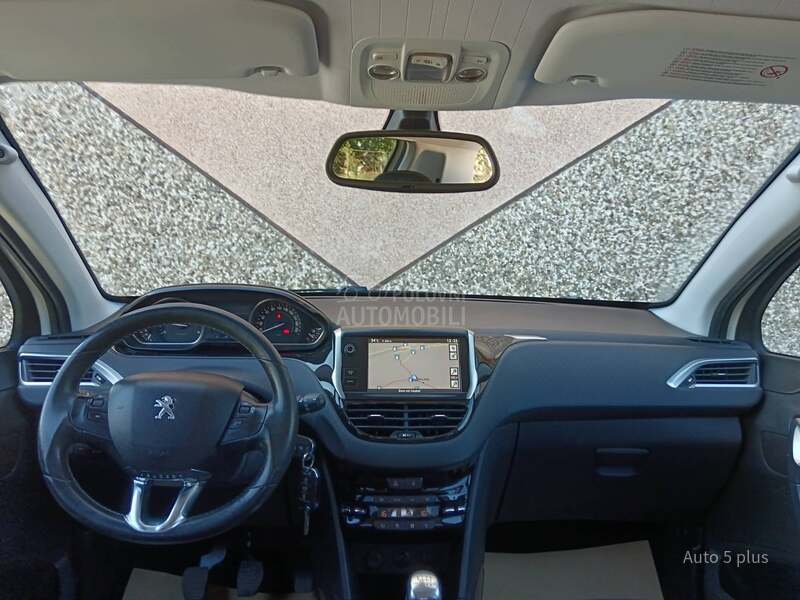Peugeot 2008 1.6 hdi ALLURE